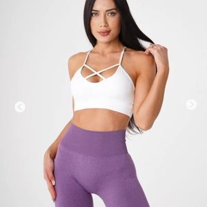 Used NVGTN oasis bra in white